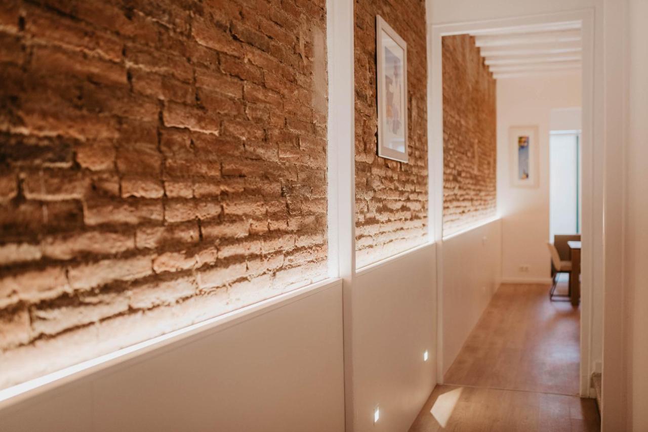 Petit Luxe Volta Bed & Breakfast Terrassa Exterior photo
