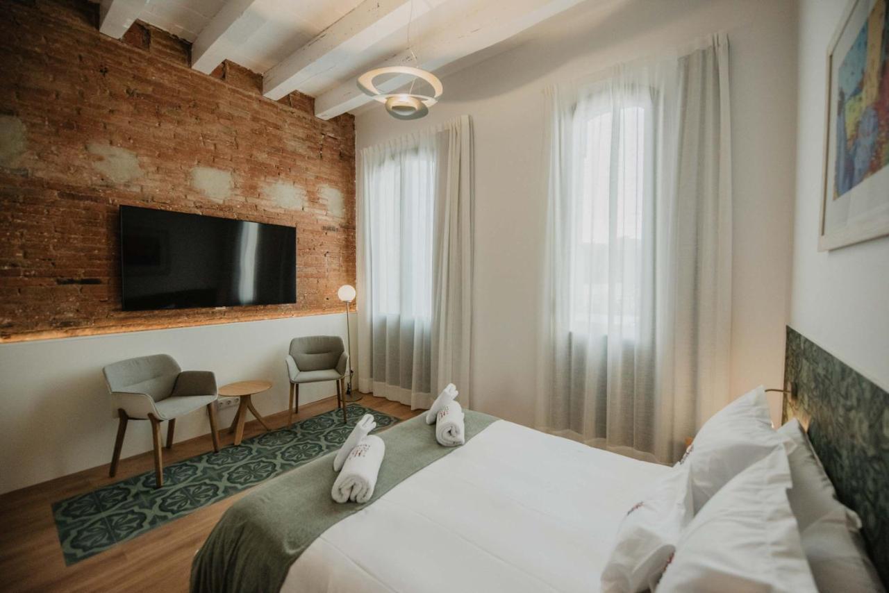 Petit Luxe Volta Bed & Breakfast Terrassa Exterior photo